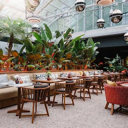 Sly * Βερολίνο