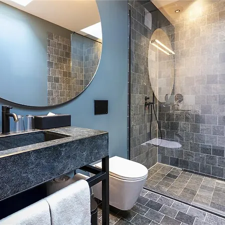 Sly Ξενοδοχείο